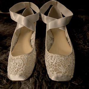 Jessica Simpson White Crotched Lace Ballet Flat